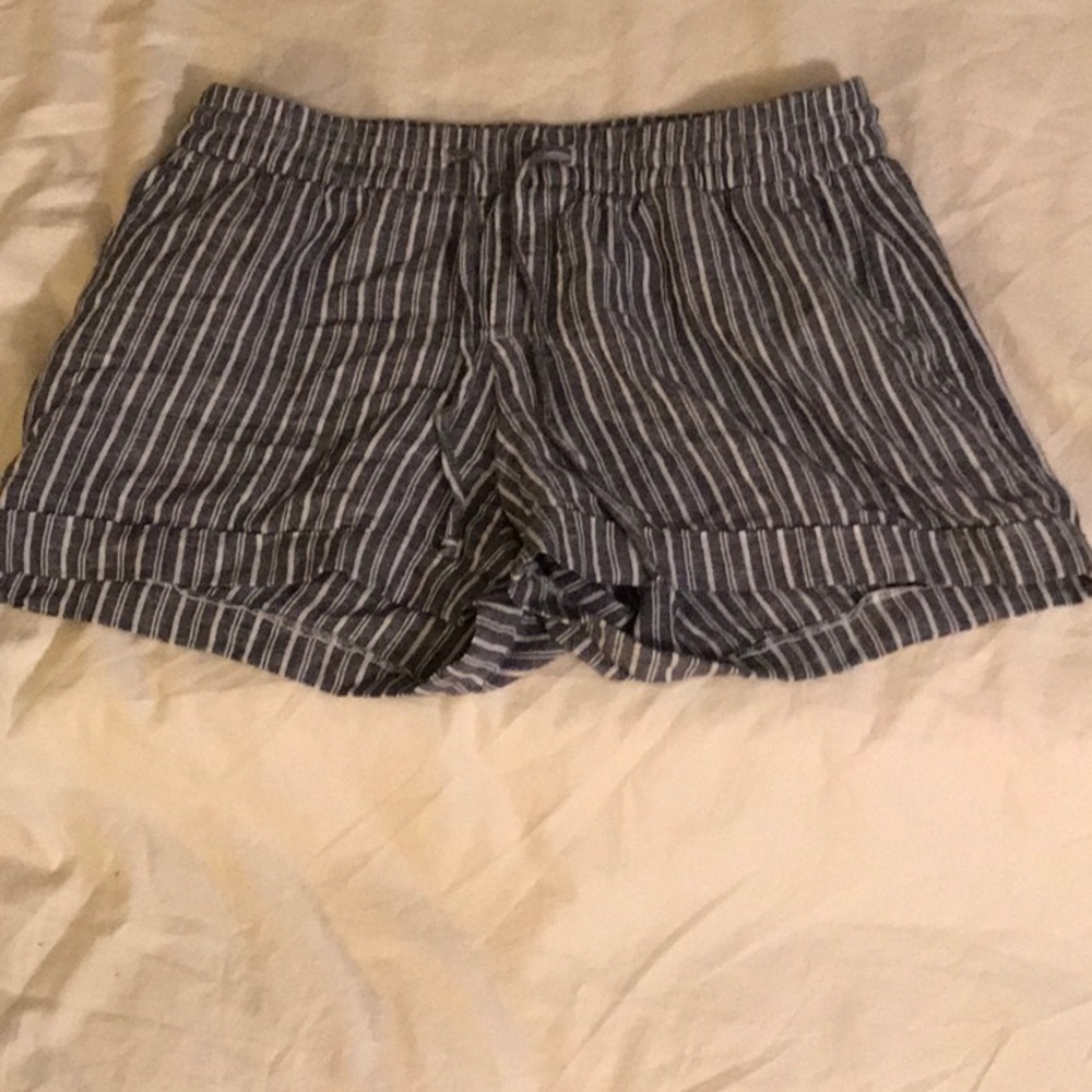 Striped Drawstring shorts